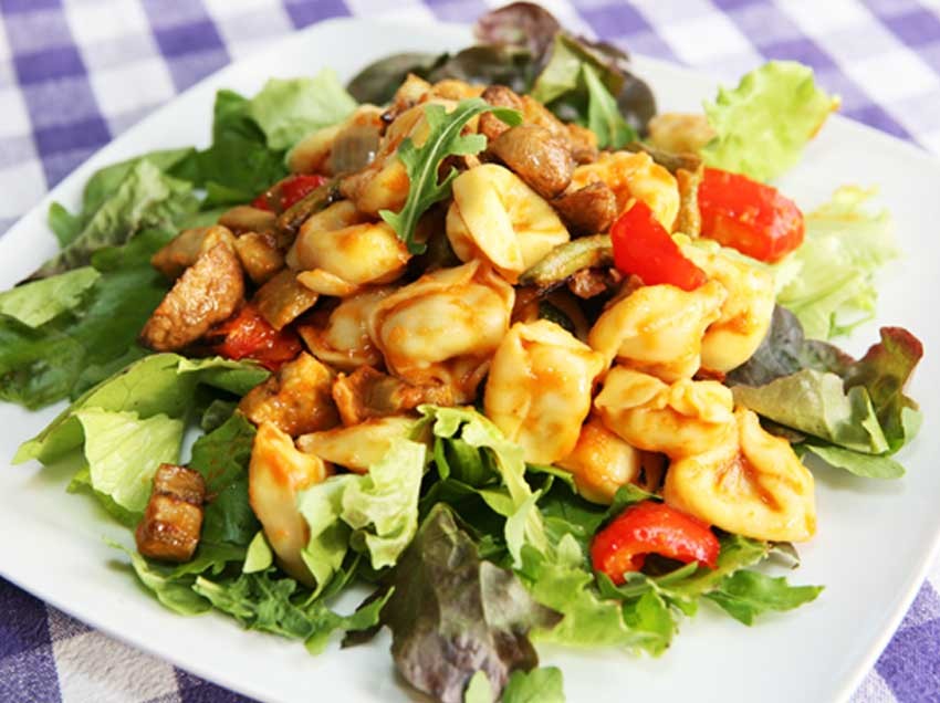Tortellini & Roasted Vegetable Salad