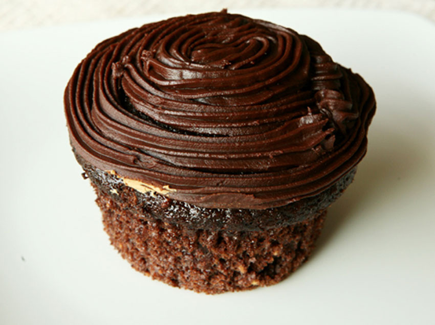 Moist Chocolate Cake With Fudge Frosting